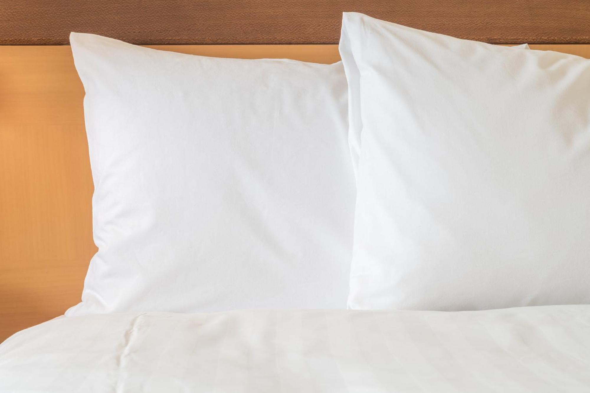 Holiday Inn Express Calgary South By Ihg Екстериор снимка